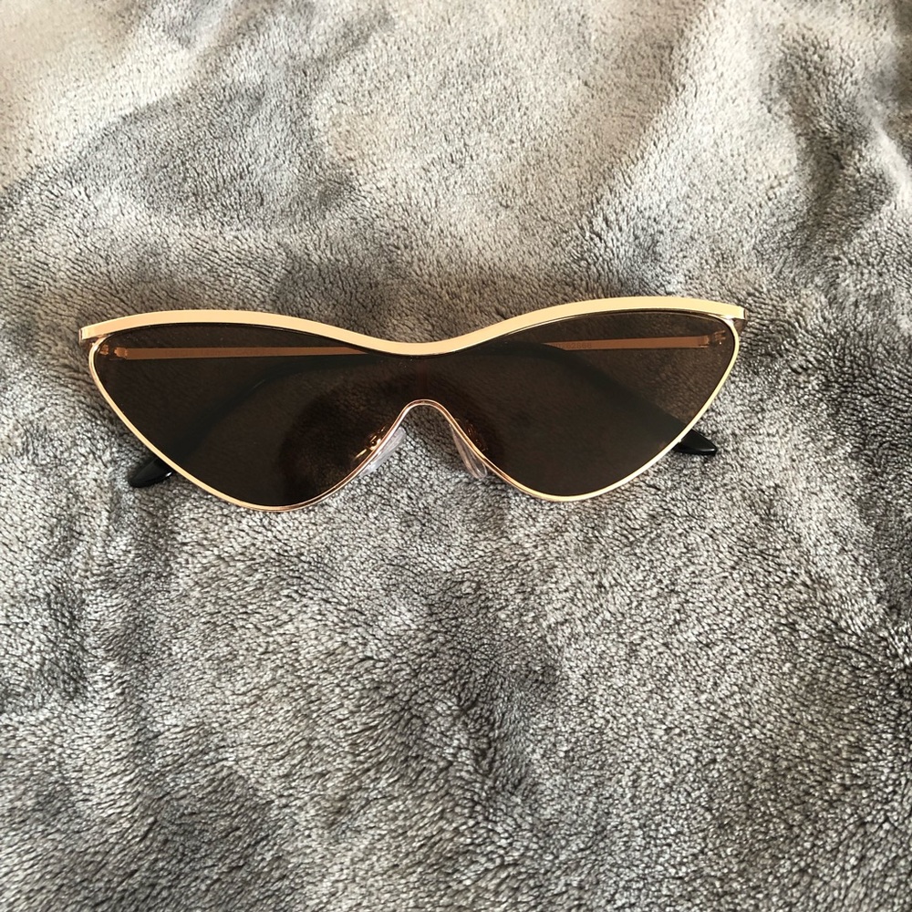 Vintage Cat Eye Sunglasses